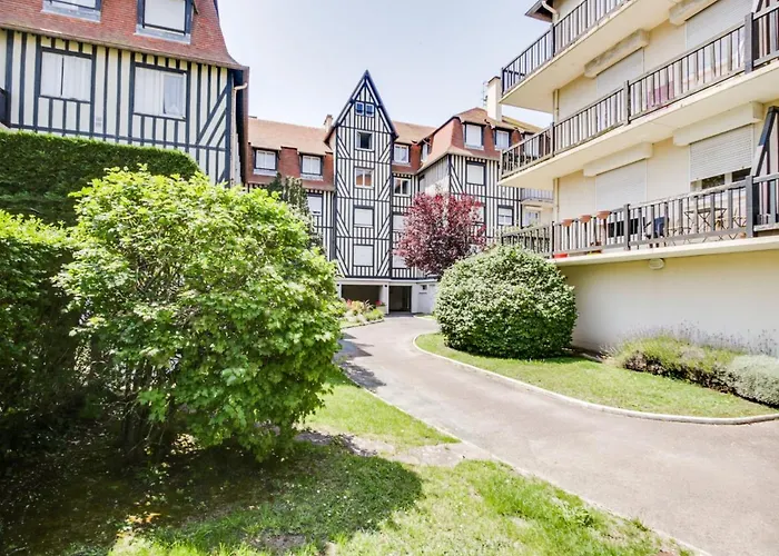 Les Prairies By Interhome 도빌