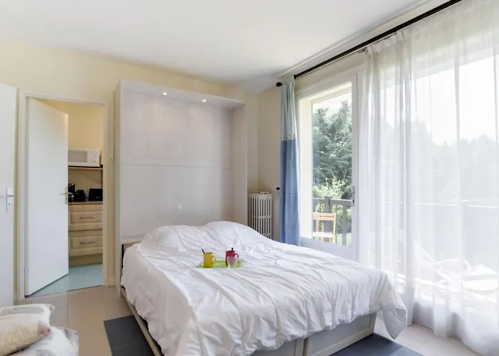 Les Prairies By Interhome Apartamento